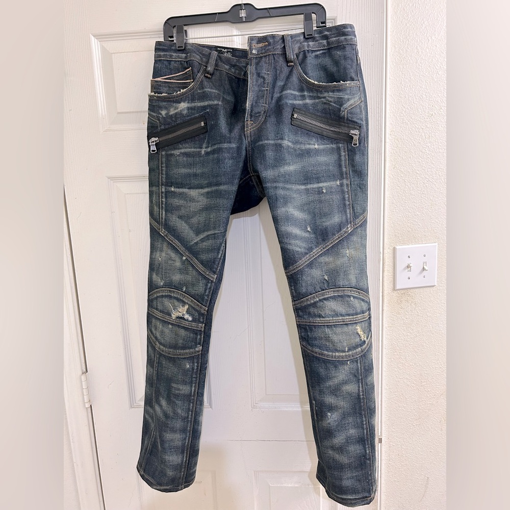 Mens barely worn Moto style Cult of individuality jeans.